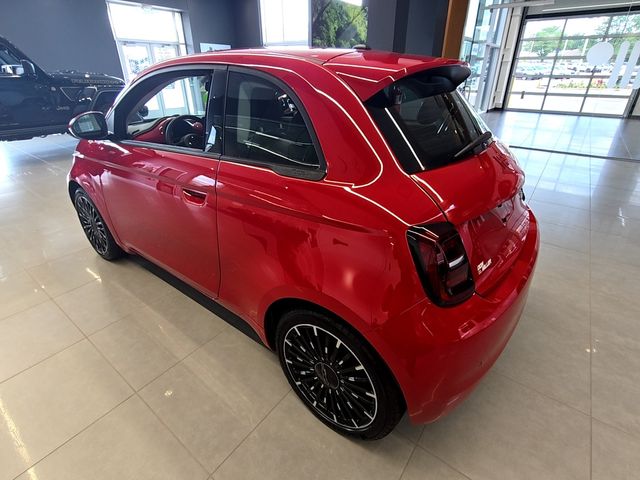 2024 FIAT 500e INSPI(RED)