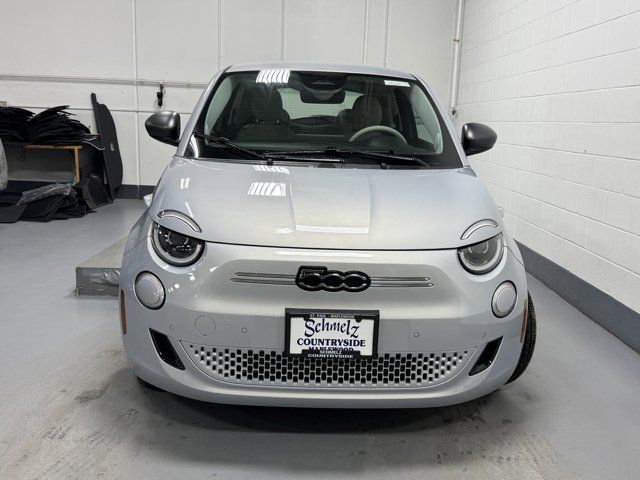 2024 FIAT 500e LA