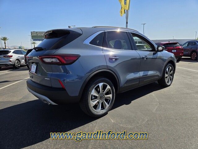 2024 Ford Escape Platinum