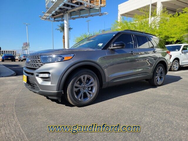 2024 Ford Explorer XLT