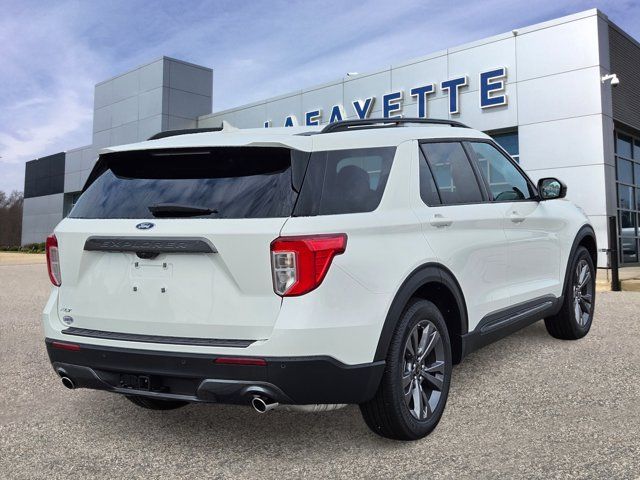 2024 Ford Explorer XLT