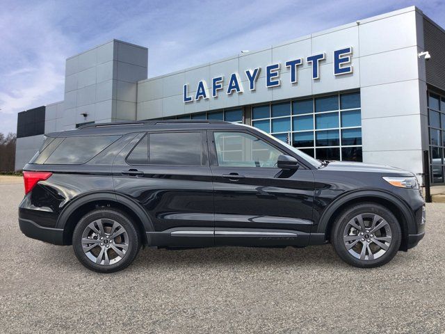 2024 Ford Explorer XLT