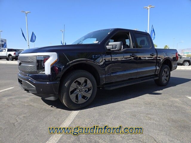 2024 Ford F-150 Lightning Flash