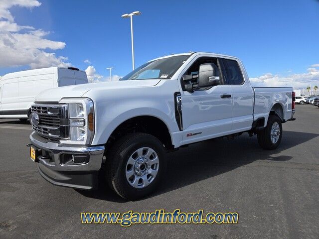 2024 Ford F-350 XLT