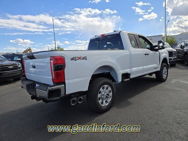 2024 Ford F-350 XLT