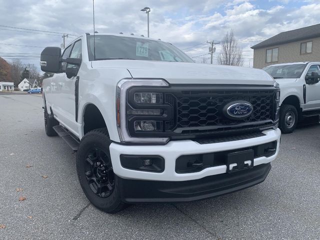 2024 Ford F-350 XLT