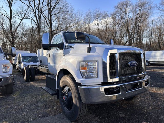 2024 Ford F-650 Base