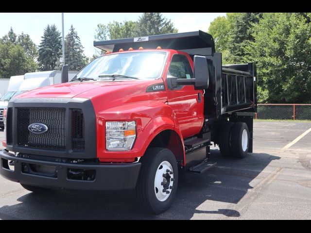 2024 Ford F-650 Base