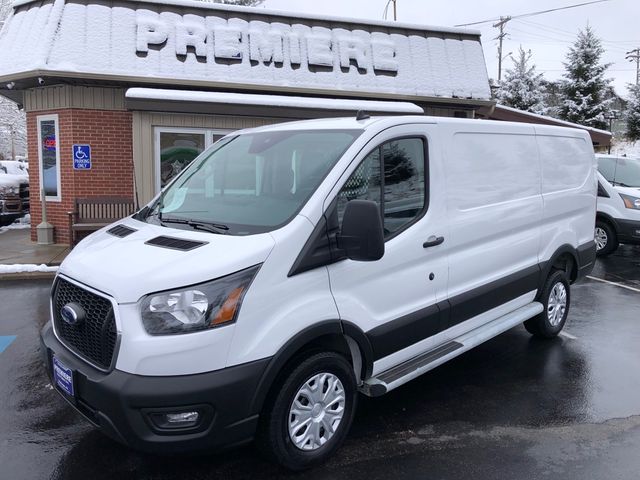 2024 Ford Transit Base