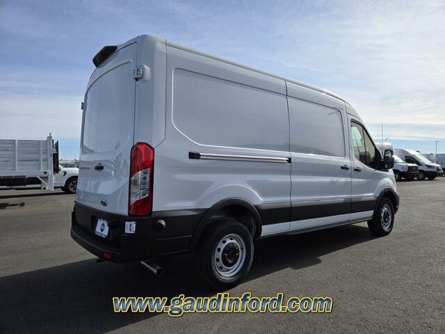 2024 Ford Transit Base