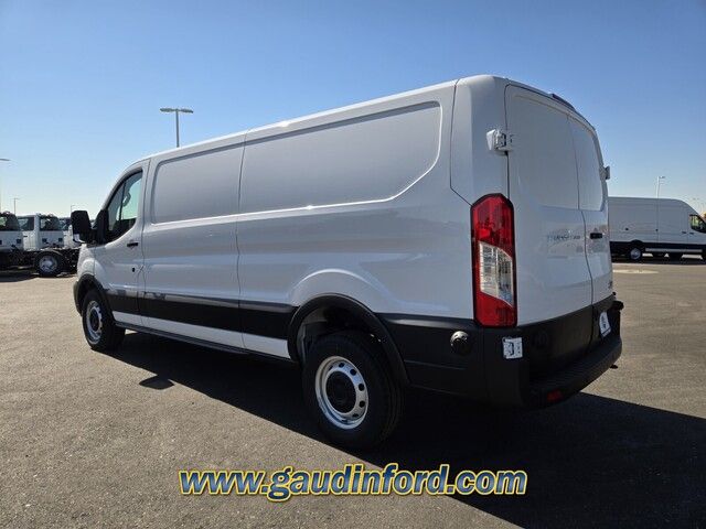 2024 Ford Transit Base