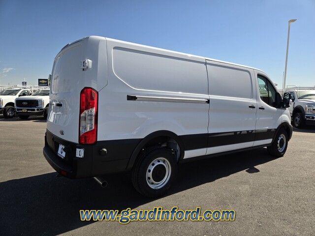 2024 Ford Transit Base