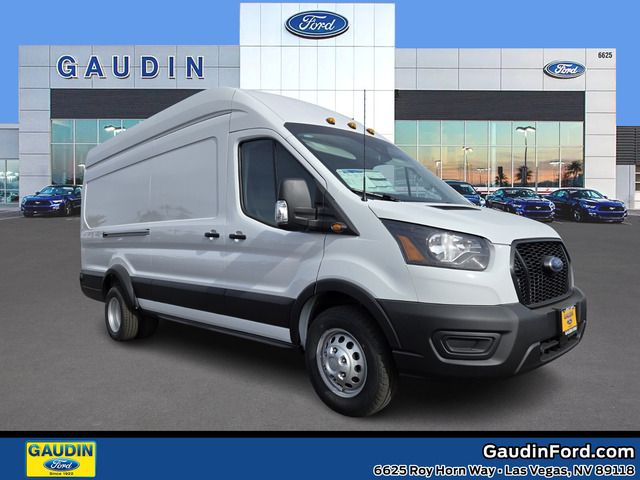 2024 Ford Transit Base