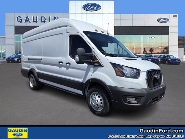 2024 Ford Transit Base