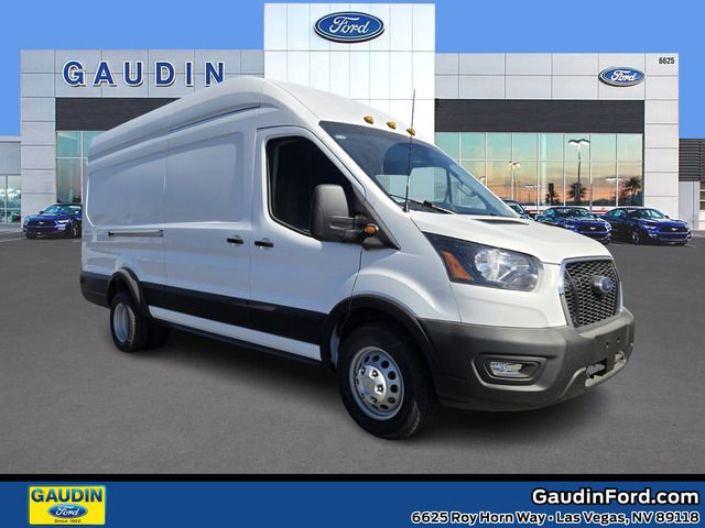 2024 Ford Transit Base