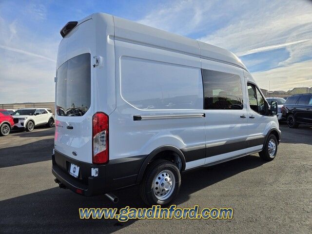 2024 Ford Transit Base