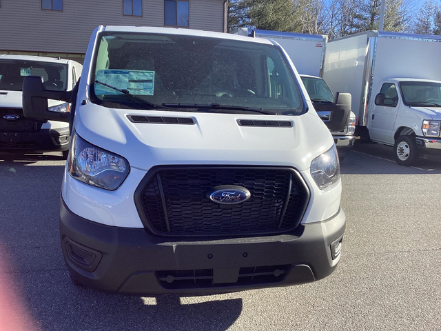 2024 Ford Transit Base