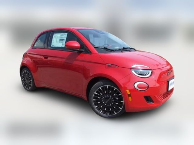 2024 FIAT 500e INSPI(RED)