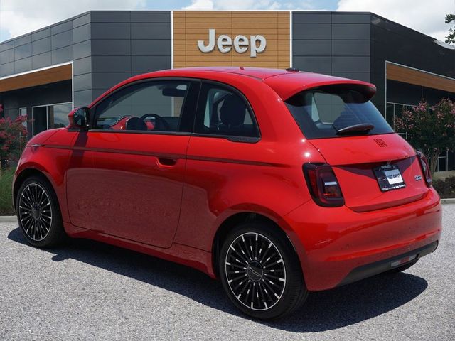 2024 FIAT 500e 