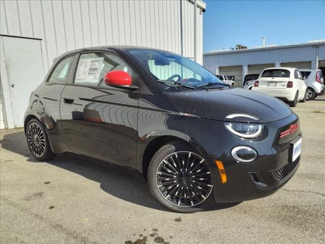 2024 FIAT 500e Music