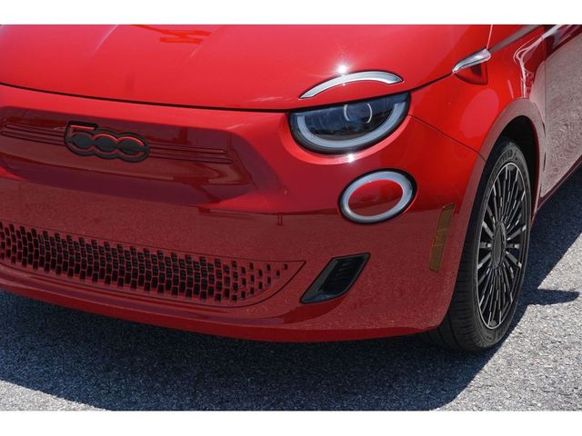 2024 FIAT 500e INSPI(RED)