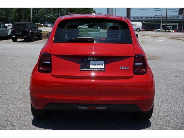 2024 FIAT 500e INSPI(RED)