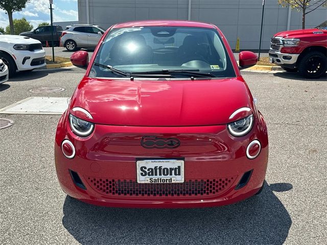 2024 FIAT 500e 