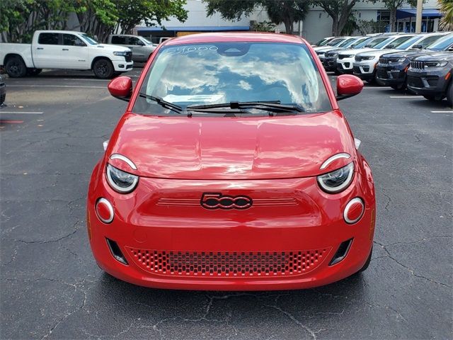 2024 FIAT 500e INSPI(RED)