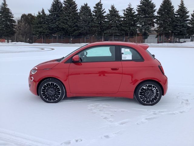 2024 FIAT 500e INSPI(RED)