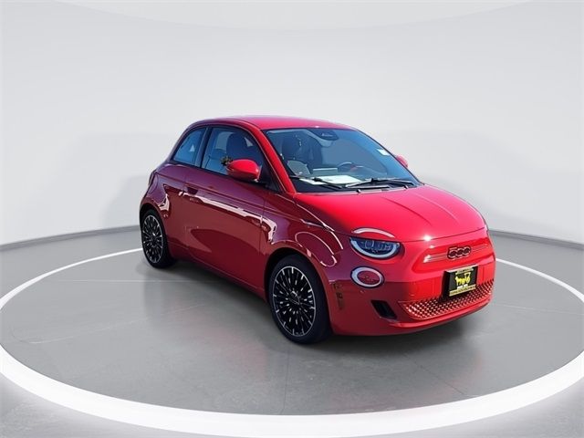 2024 FIAT 500e 