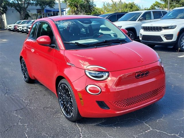 2024 FIAT 500e INSPI(RED)