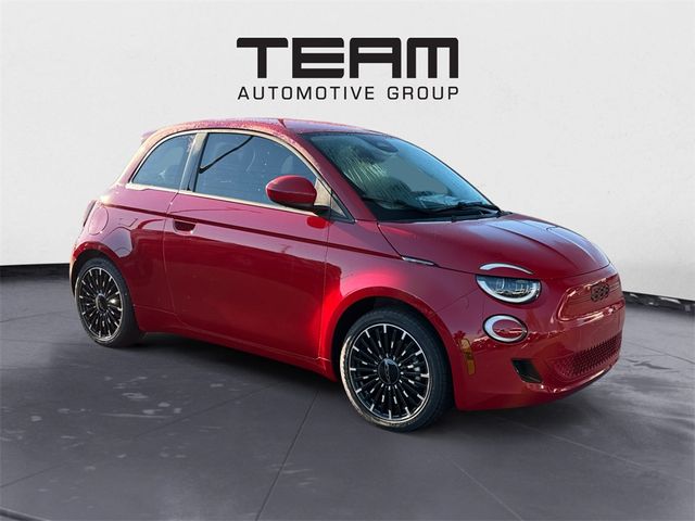 2024 FIAT 500e 