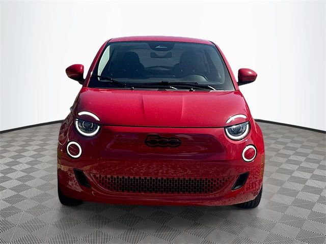 2024 FIAT 500e 