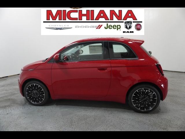 2024 FIAT 500e INSPI(RED)