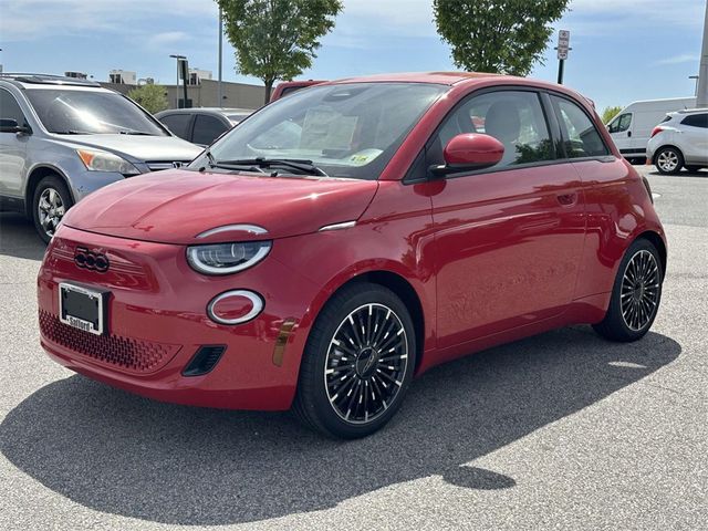 2024 FIAT 500e 