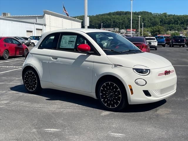 2024 FIAT 500e INSPI(RED)