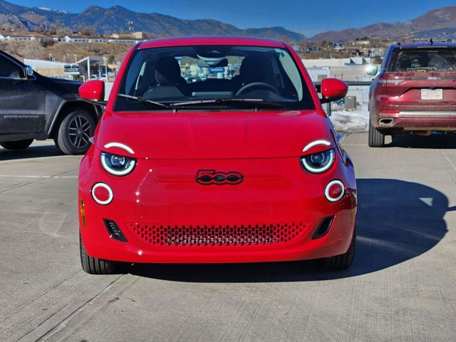 2024 FIAT 500e INSPI(RED)