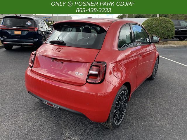 2024 FIAT 500e 