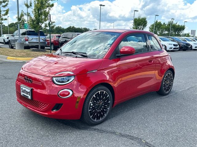 2024 FIAT 500e 