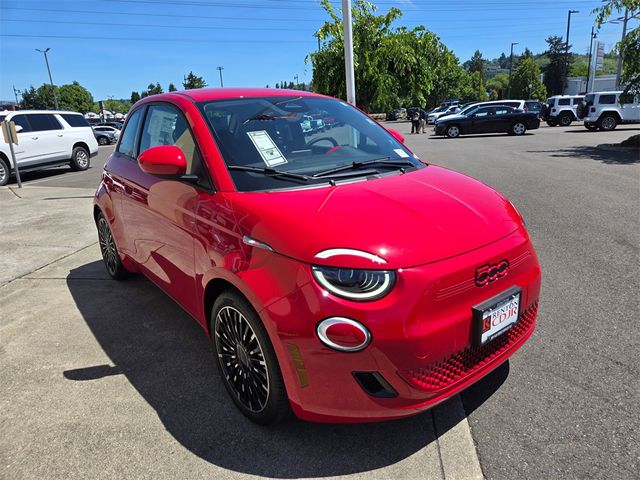 2024 FIAT 500e INSPI(RED)