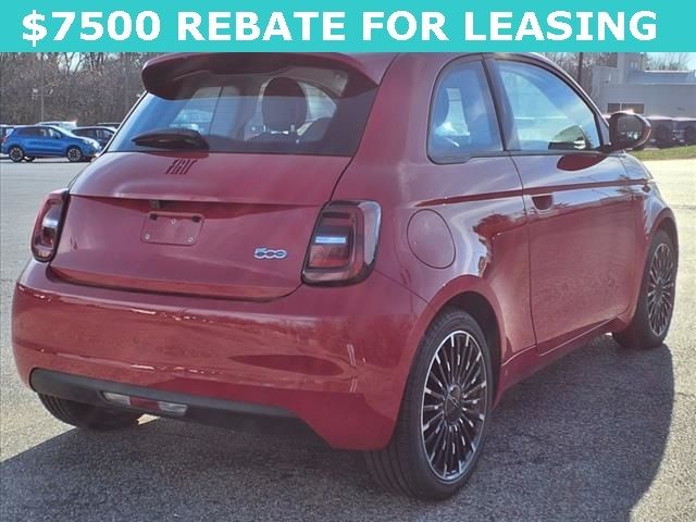 2024 FIAT 500e INSPI(RED)