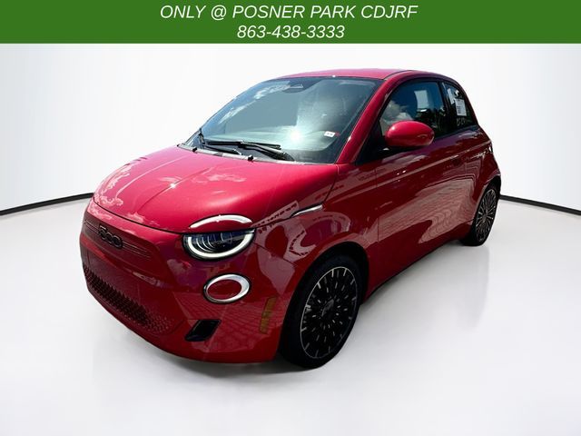 2024 FIAT 500e 