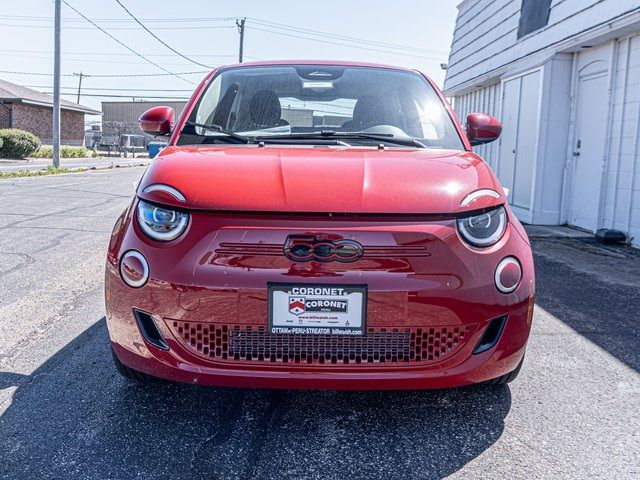 2024 FIAT 500e INSPI(RED)