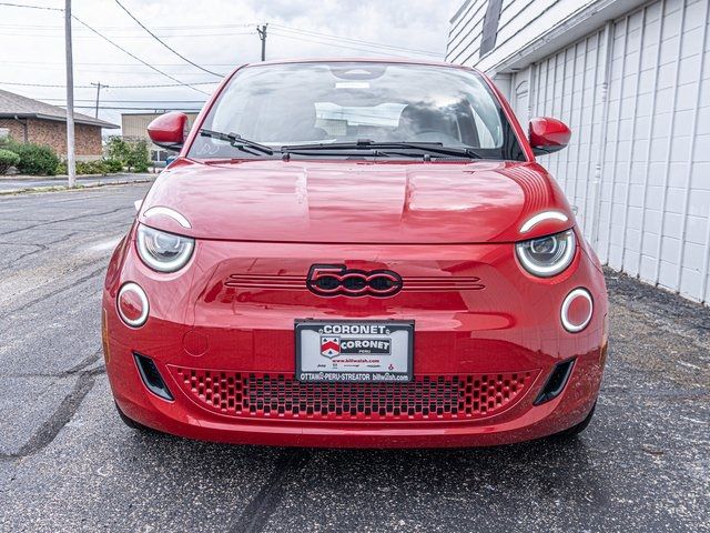 2024 FIAT 500e 