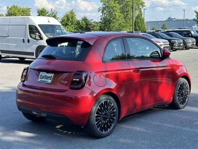 2024 FIAT 500e 