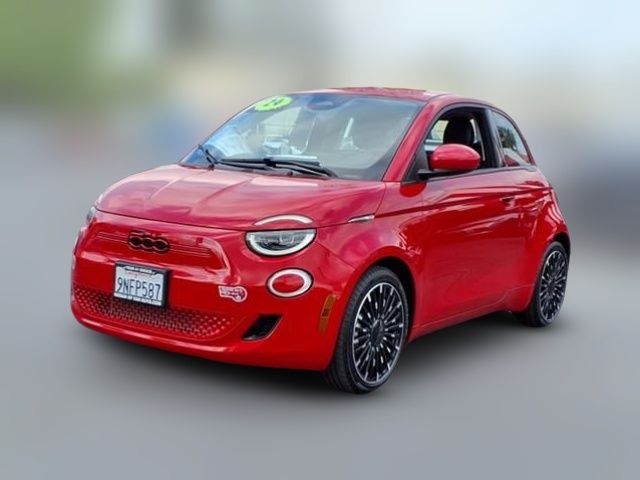2024 FIAT 500e INSPI(RED)