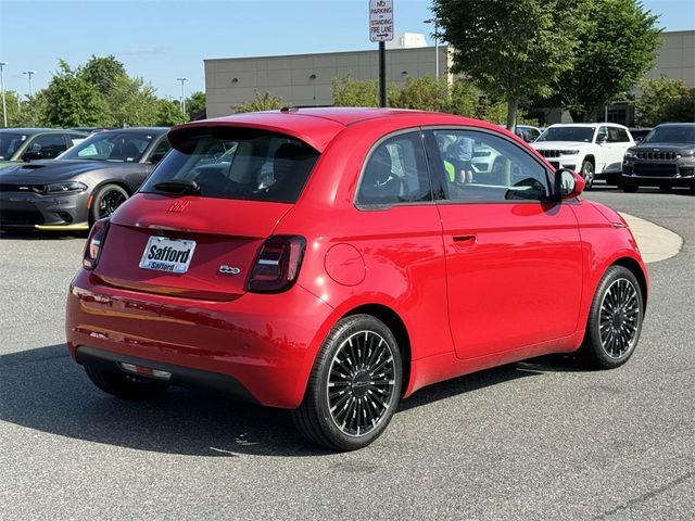 2024 FIAT 500e 