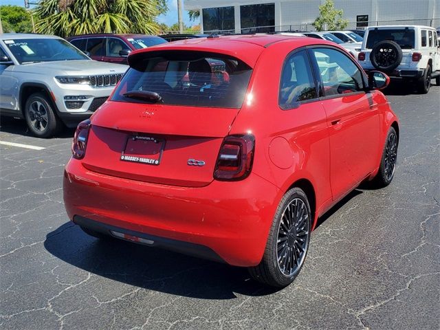 2024 FIAT 500e INSPI(RED)