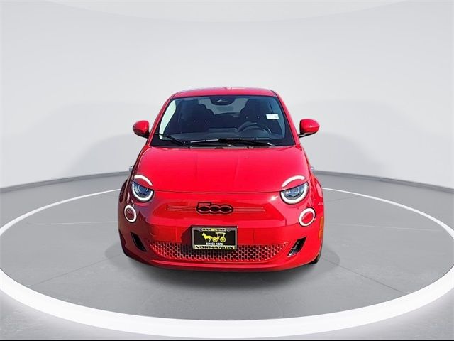 2024 FIAT 500e 