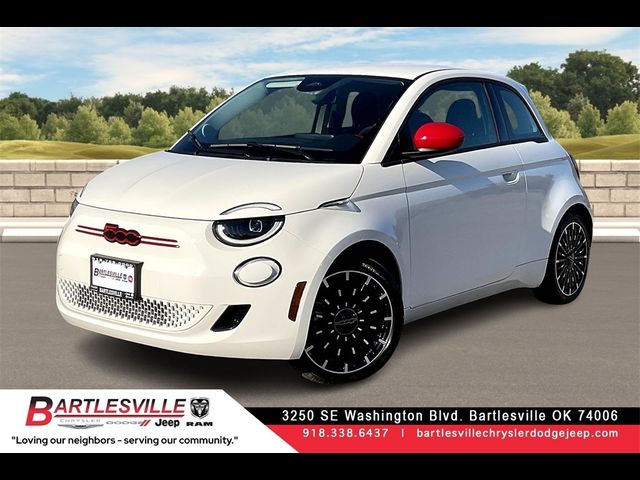 2024 FIAT 500e 